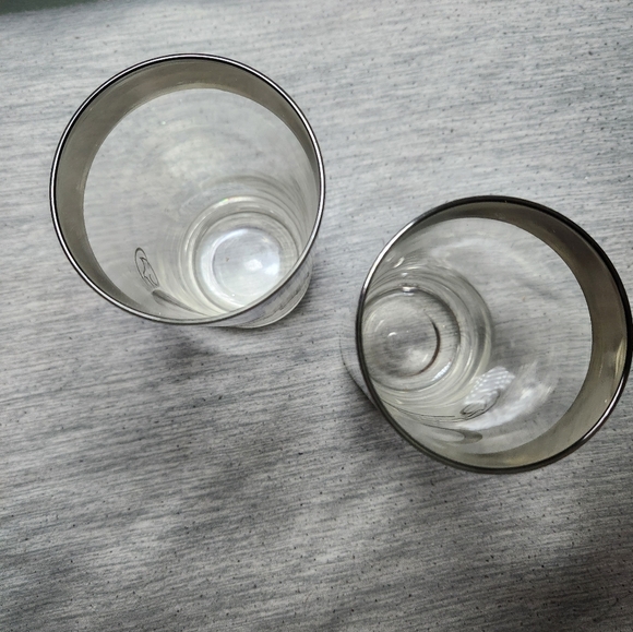 Vintage Dorothy Thorpe Monogram Letter "C" Set of 2 Glass Tumblers - Picture 3 of 5